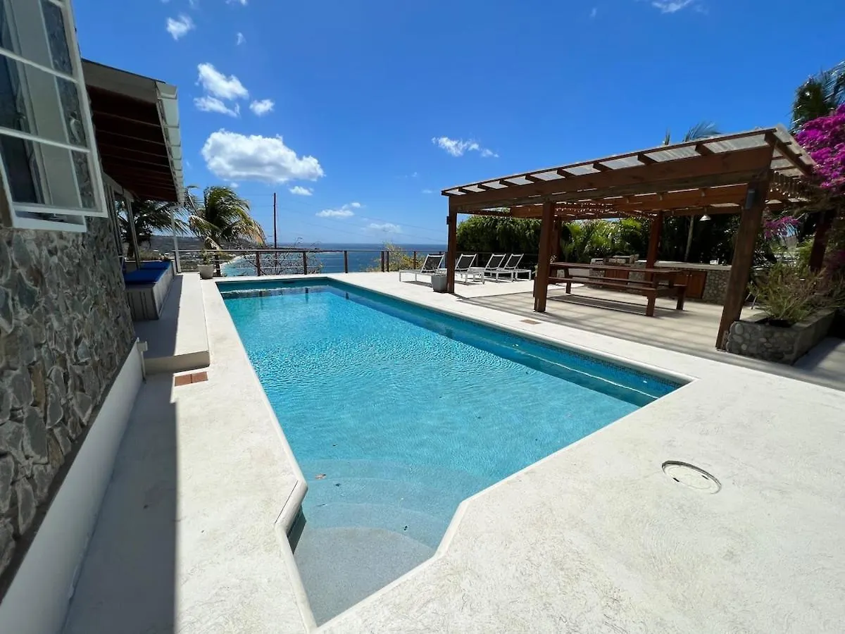 Hébergement de vacances Villa Beau Soleil 3 Bedroom, Ocean View Home Belmont